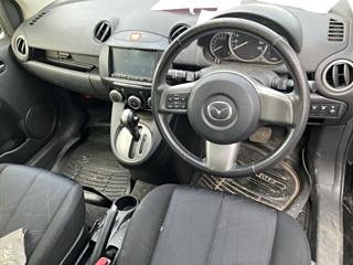 MAZDA DEMIO 2011