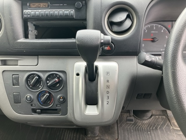 NISSAN CARAVAN VAN 2016