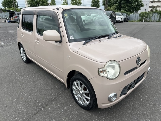 DAIHATSU MIRA 2010