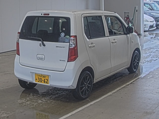SUZUKI WAGON R 2015