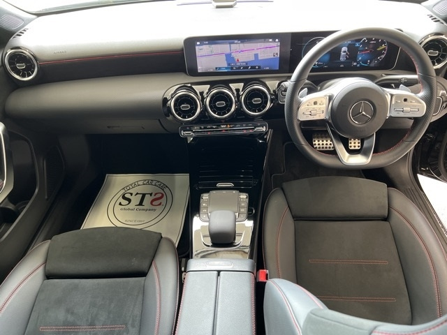MERCEDES BENZ A CLASS 2020