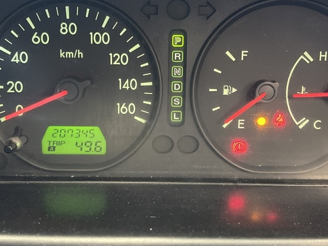 MAZDA BONGO VAN 2011