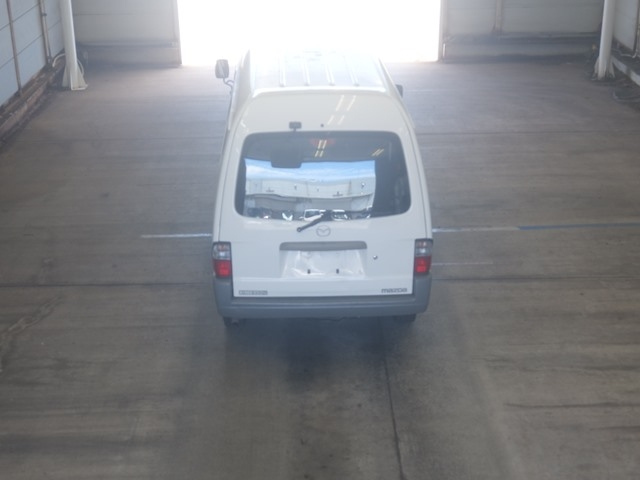 MAZDA BONGO VAN 2011