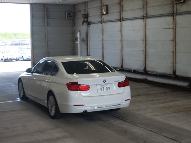 BMW 3 SERIES 2015