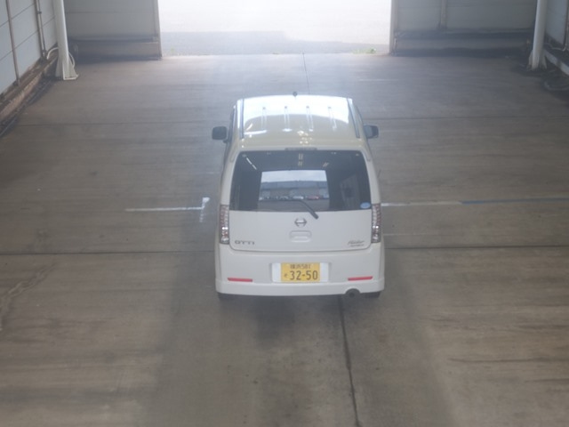 NISSAN OTTI 2011