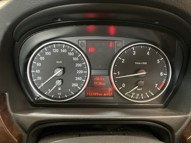 BMW 3 SERIES 2010