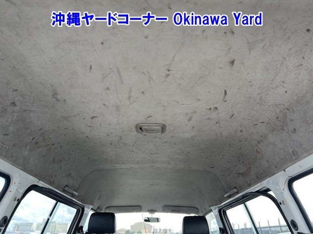MAZDA BONGO VAN 2010