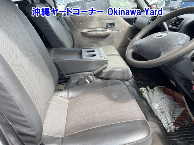 MAZDA BONGO VAN 2010