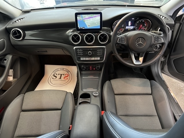 MERCEDES BENZ CLA CLASS 2016