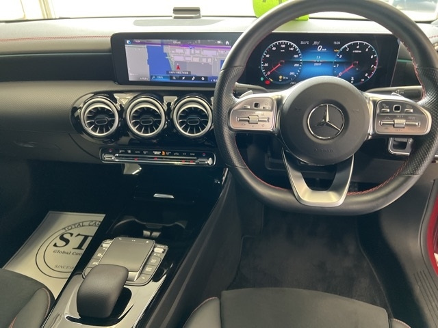 MERCEDES BENZ CLA CLASS 2022