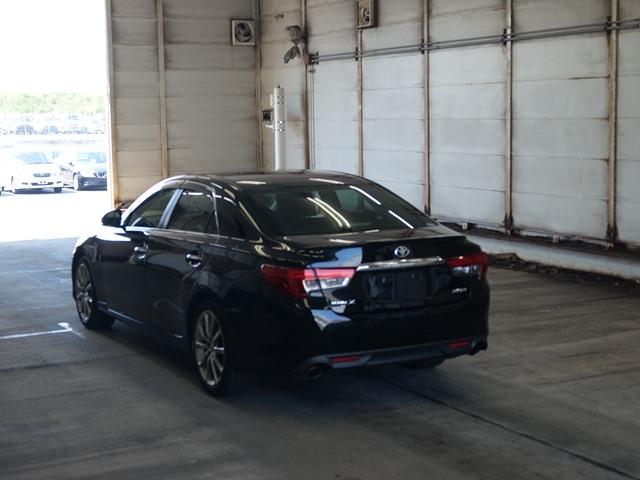 TOYOTA MARK X 2016