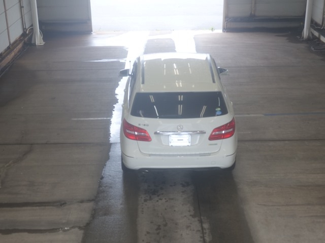 MERCEDES BENZ B CLASS 2012