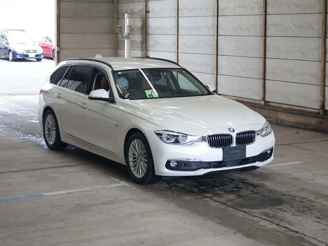 BMW 3 SERIES 2016