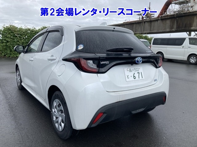 TOYOTA YARIS 2023