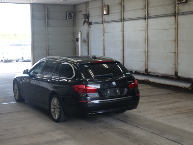 BMW 5 SERIES 2014