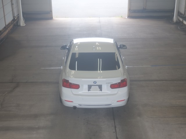 BMW 3 SERIES 2012