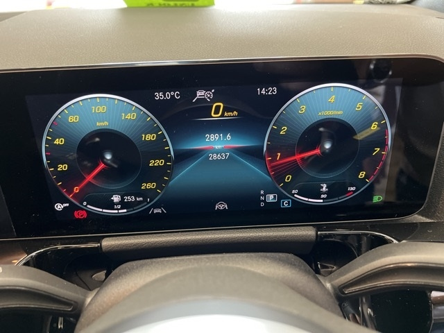 MERCEDES BENZ B CLASS 2021