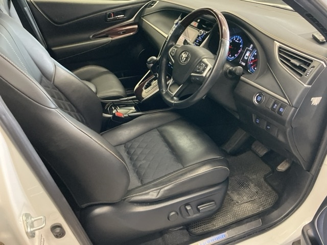 TOYOTA HARRIER 2016