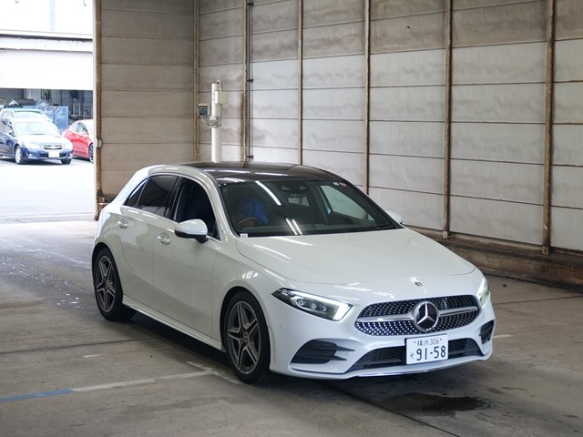 MERCEDES BENZ A CLASS 2020
