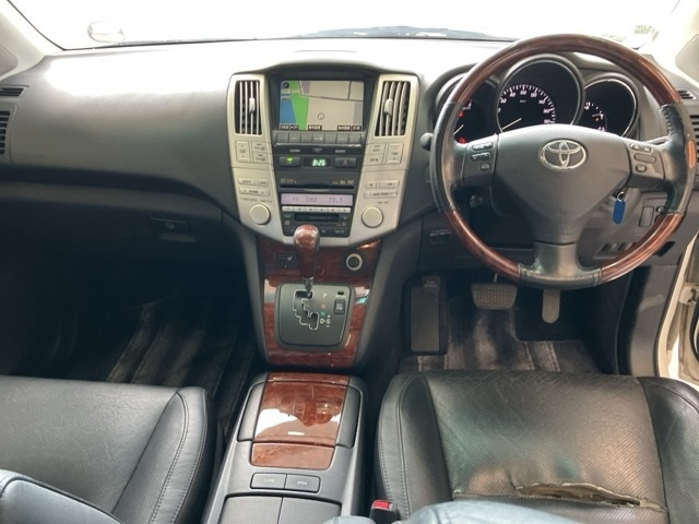 TOYOTA HARRIER 2008
