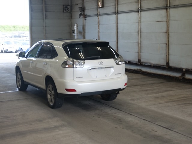 TOYOTA HARRIER 2008