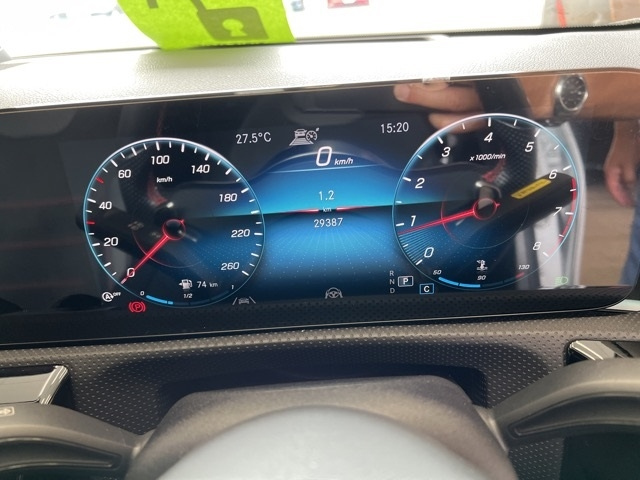 MERCEDES BENZ A CLASS 2022