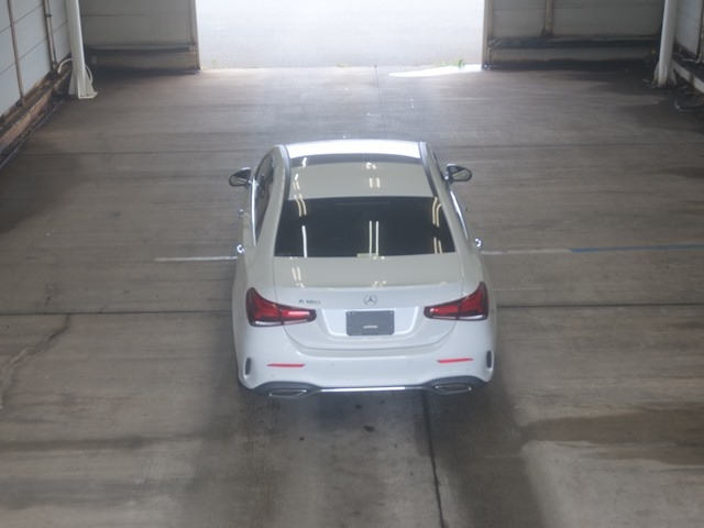 MERCEDES BENZ A CLASS 2022