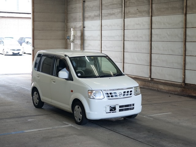 NISSAN OTTI 2013