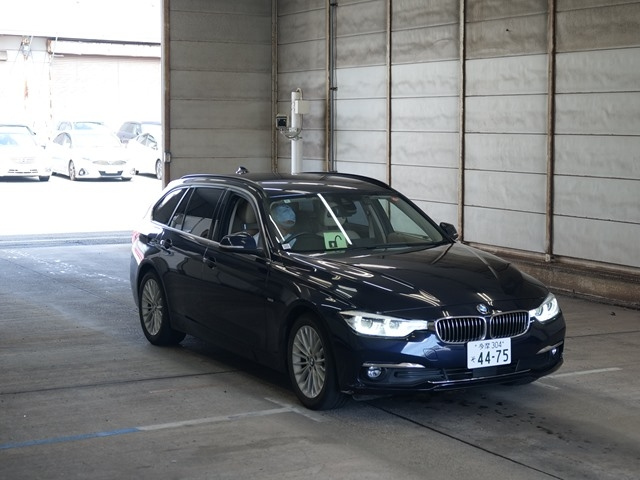 BMW 3 SERIES 2018