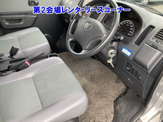 TOYOTA LITE ACE VAN 2016