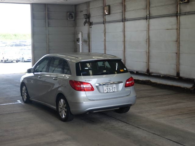 MERCEDES BENZ B CLASS 2012