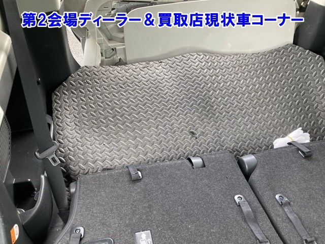 TOYOTA TANK 2016