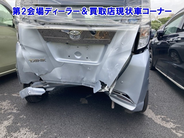 TOYOTA TANK 2016
