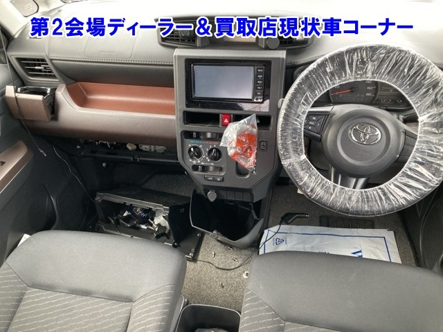 TOYOTA TANK 2016