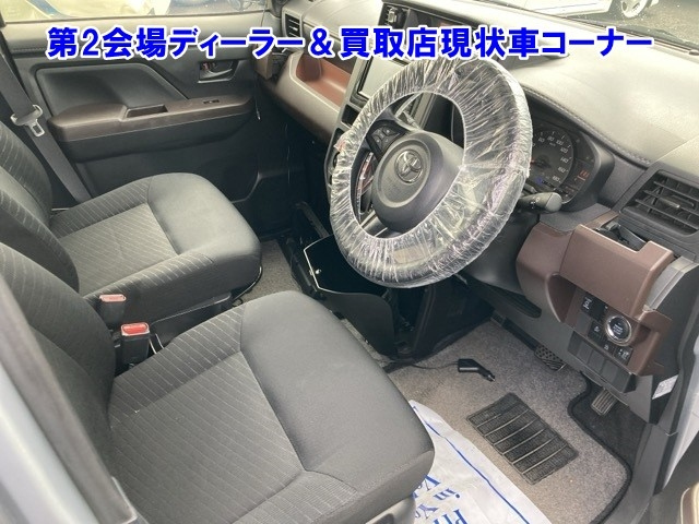 TOYOTA TANK 2016