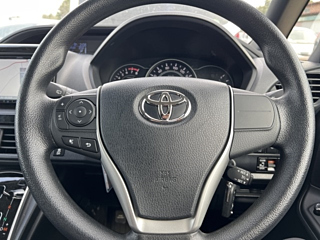 TOYOTA NOAH 2019