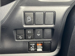 TOYOTA NOAH 2019