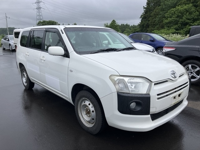 TOYOTA PROBOX 2016