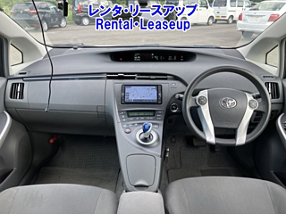 TOYOTA PRIUS 2010