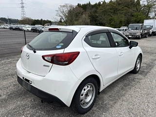 MAZDA DEMIO 2018