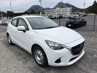 MAZDA DEMIO 2018