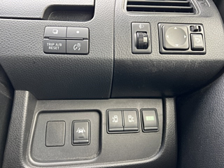 NISSAN SERENA 2014