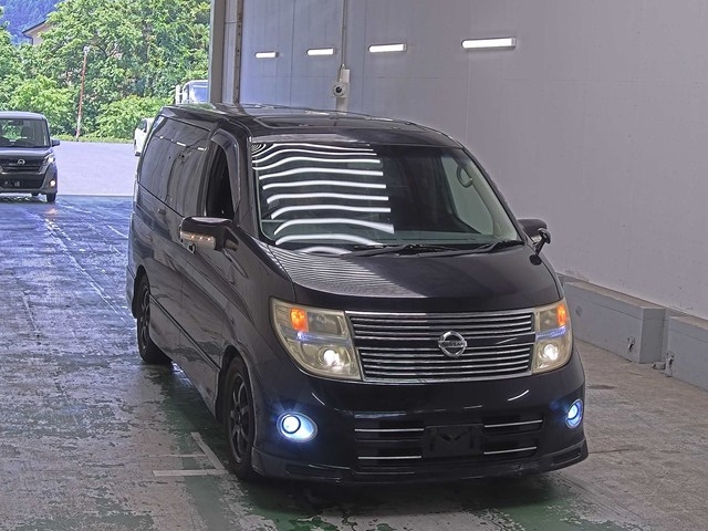 NISSAN ELGRAND 2008
