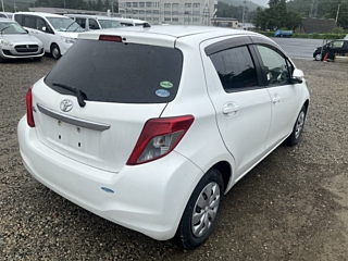 TOYOTA VITZ 2014
