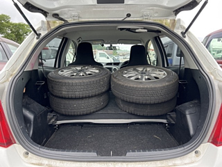 TOYOTA VITZ 2014