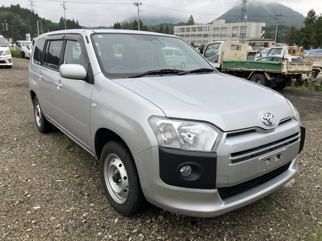 TOYOTA PROBOX 2019