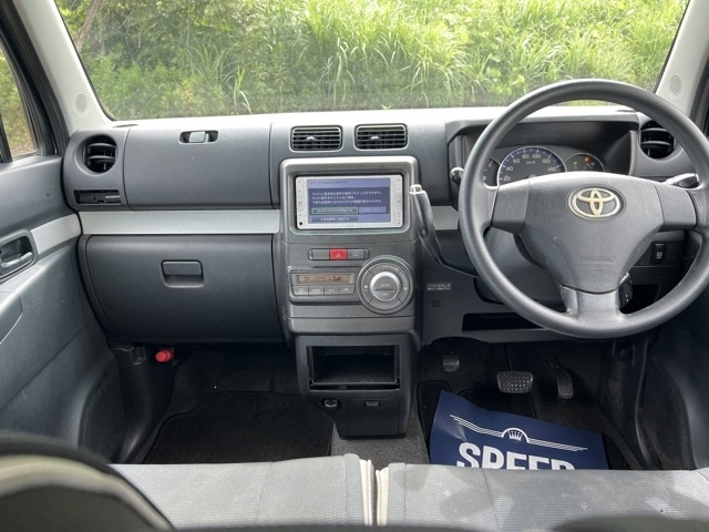 TOYOTA PIXIS SPACE 2013