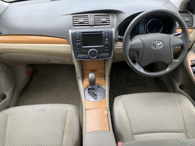 TOYOTA PREMIO 2008