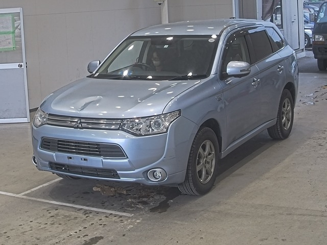 MITSUBISHI OUTLANDER PHEV 2014