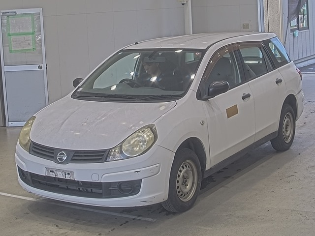 NISSAN AD 2009